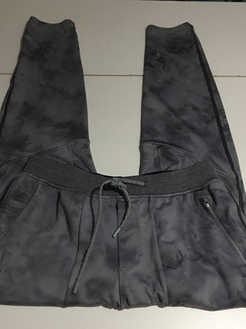 Lululemon Textured Tech Pants Mens Large Gray Tie-Dye Joggers Stretch Wicking